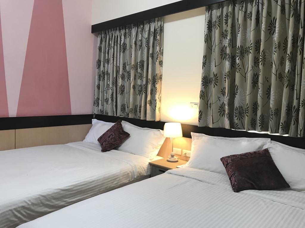 Lucky Bear Guesthouse Magong Buitenkant foto